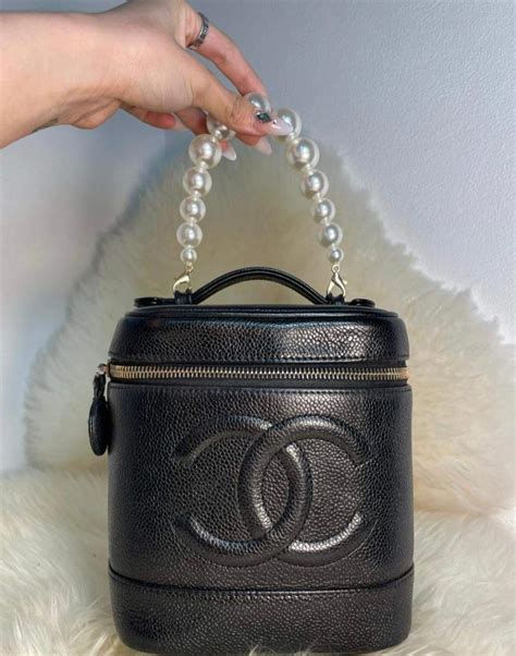 chanel box bag vintage.